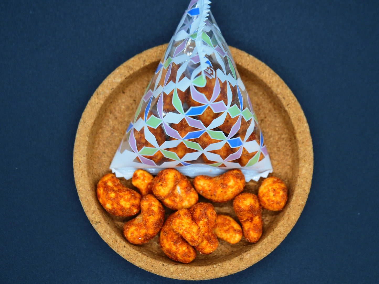 【TOKUNAGA】  Red Chili Cashew Nuts