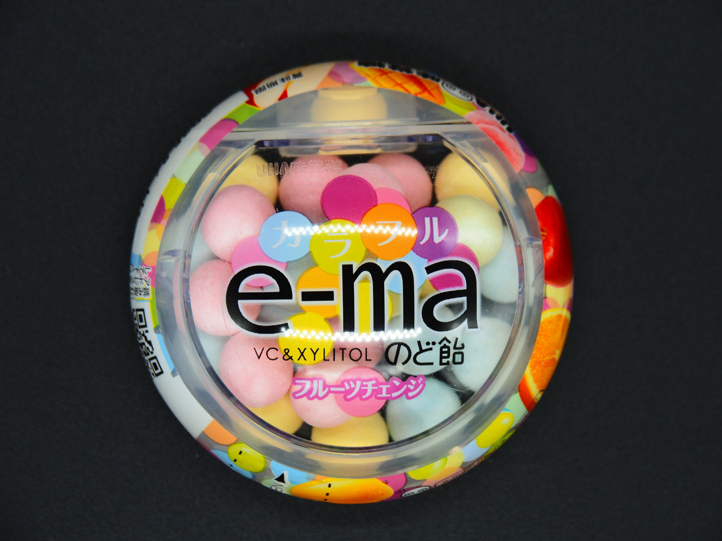 【UHA】  E-MA THROAT CANDY COLORFUL FRUIT CHANGE 33g