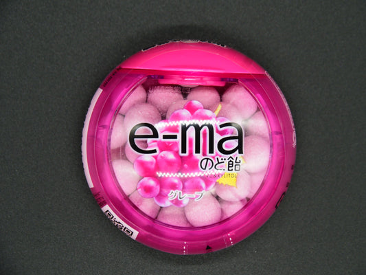 【UHA】  E-MA THROAT CANDY GRAPE 33g