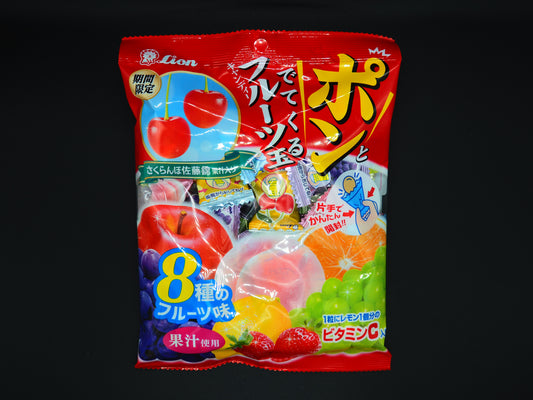 【LION】  FRUITS CANDY 111g