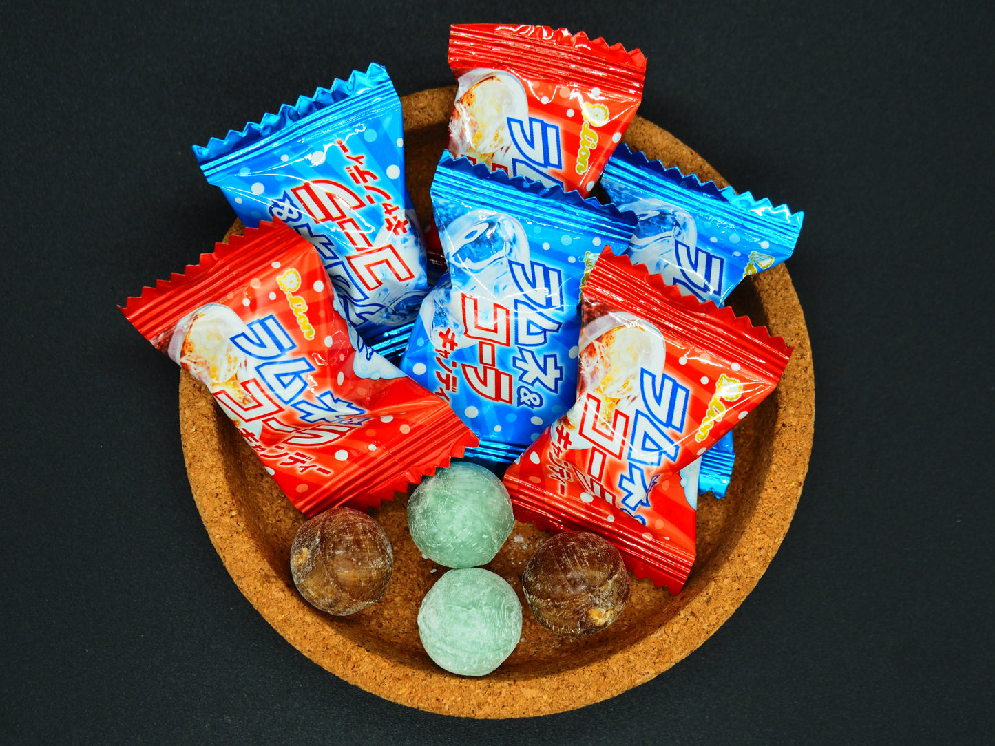【LION】  RAMUNE &COLA CANDY 50g